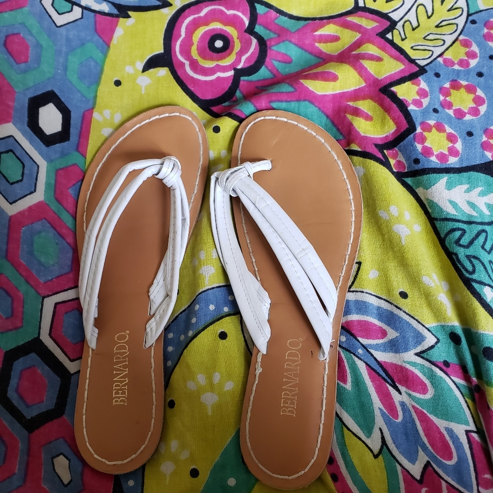 Bernado Skilley Italian Crafted Leather Slide Sandals